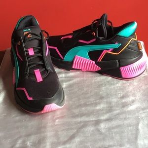 Puma Women’s Provoke XT Cross Trainer Sneaker.